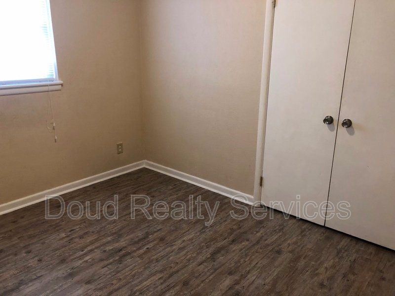 Two Bedroom Apartment Within a Short Distance to Ocean View Beaches property image