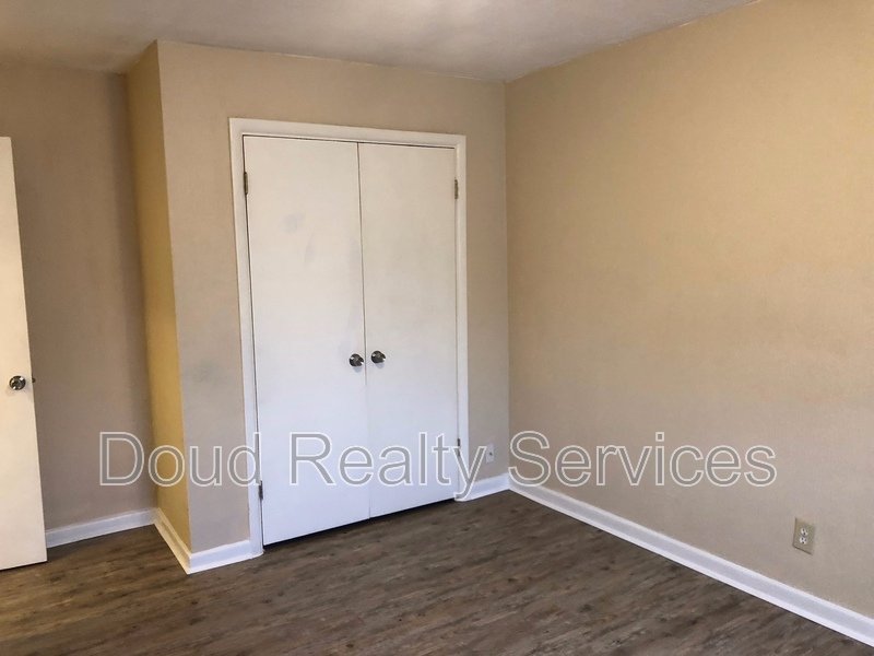 Two Bedroom Apartment Within a Short Distance to Ocean View Beaches property image