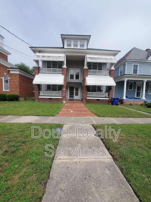 Amazing Two Bedroom Apartment Near Port Norfolk property image