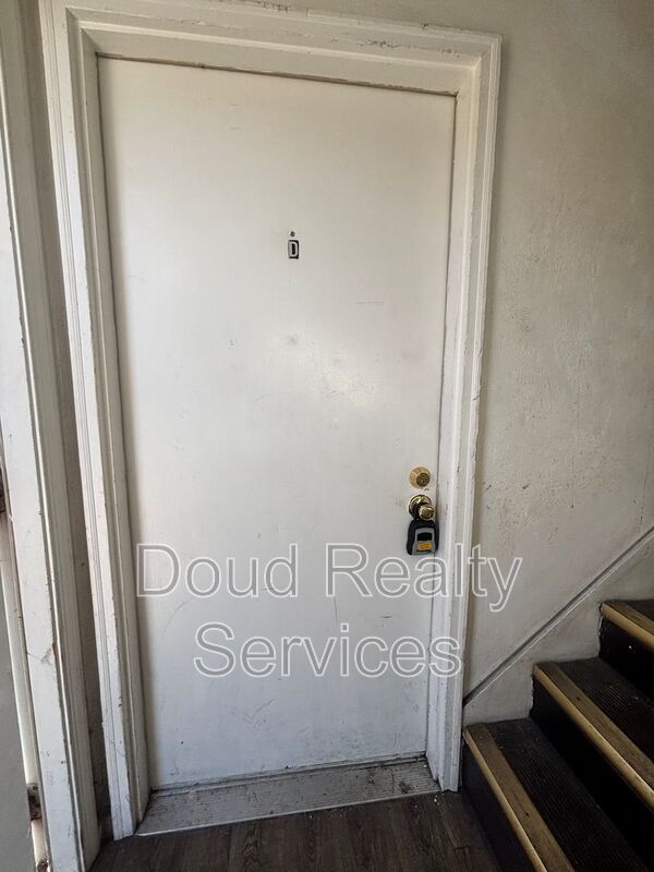 Cute One Bedroom in Norview Heights property image