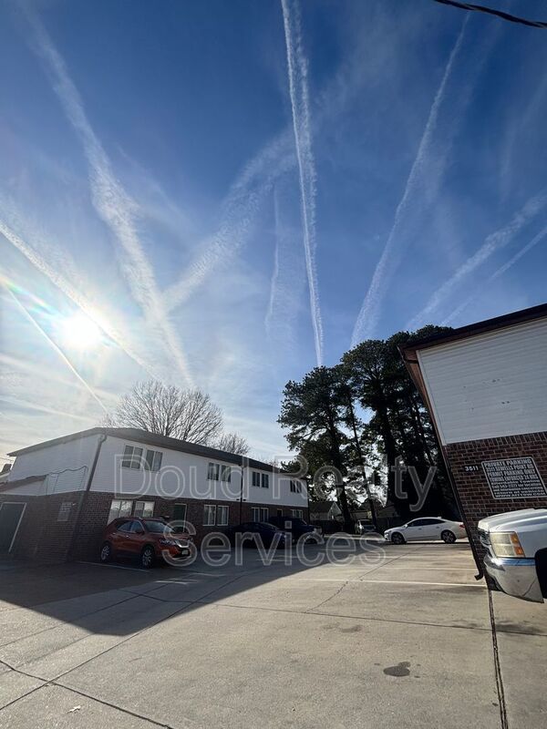 Cute One Bedroom in Norview Heights property image