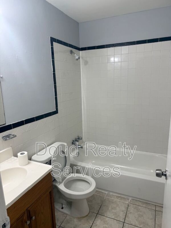 Beautifully Updated 2 Bedroom Apartment in Ocean View property image