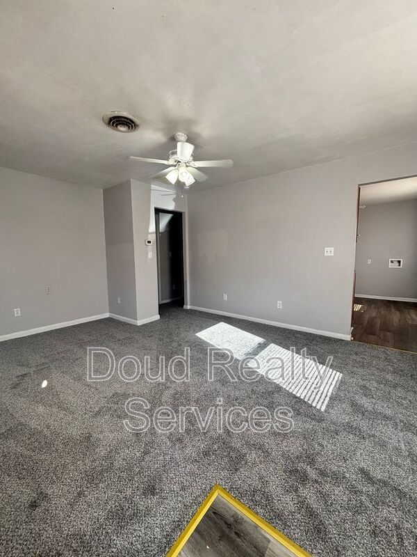 Adorable Two Bedroom Duplex In Truxton property image