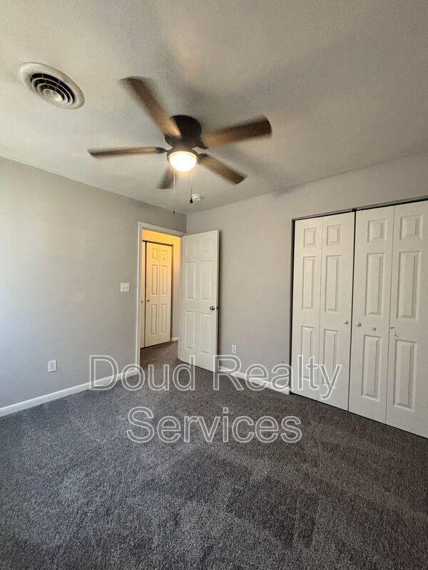 Adorable Two Bedroom Duplex In Truxton property image