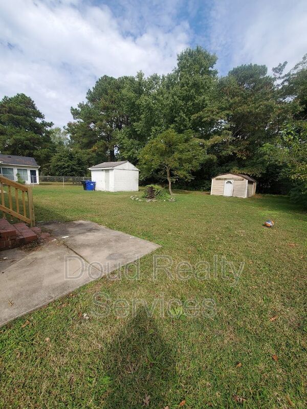 Adorable Two Bedroom Duplex In Truxton property image