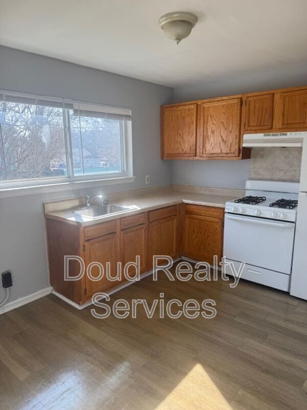 Absolutely Adorable two bedroom is move in ready! property image