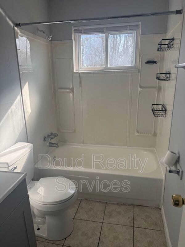 Absolutely Adorable two bedroom is move in ready! property image