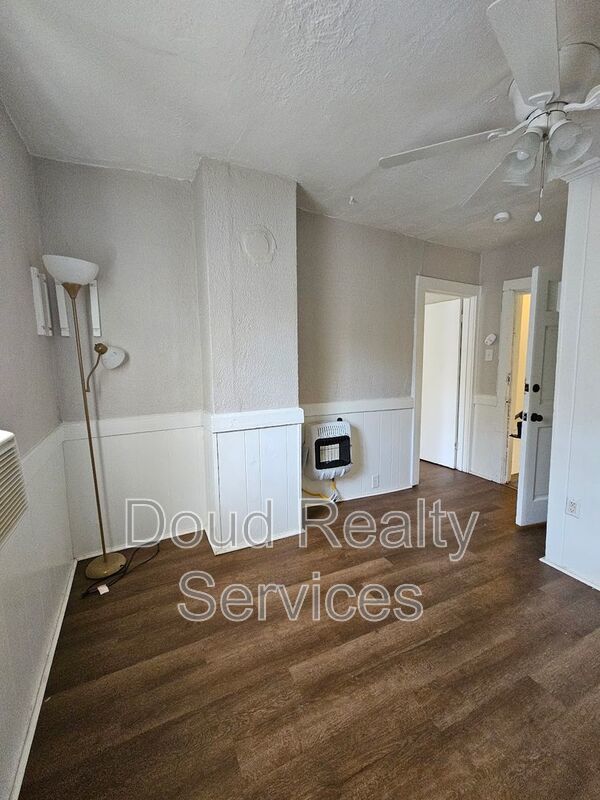 One Bedroom Apartment in Craddock property image