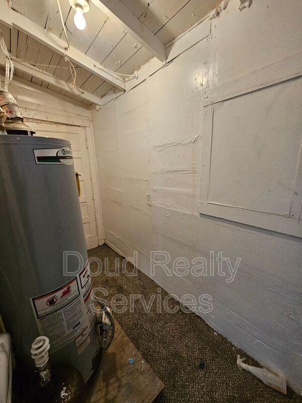 One Bedroom Apartment in Craddock property image