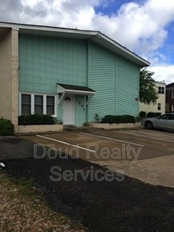 Beautifully Updated 2 Bedroom Apartment in Ocean View property image